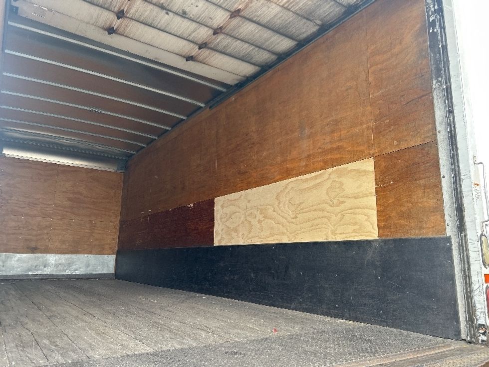 Medium Duty Box Truck-Light and Medium Duty Trucks-Freightliner-2016-M2-Torrance-CA-226,377\n\t\tmiles-$ 38,750 - Image 11