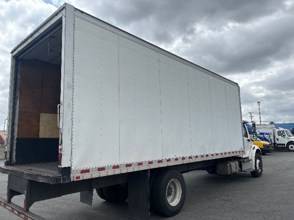 Medium Duty Box Truck-Light and Medium Duty Trucks-Freightliner-2016-M2-Torrance-CA-226,377\n\t\tmiles-$ 38,750 - Image 12