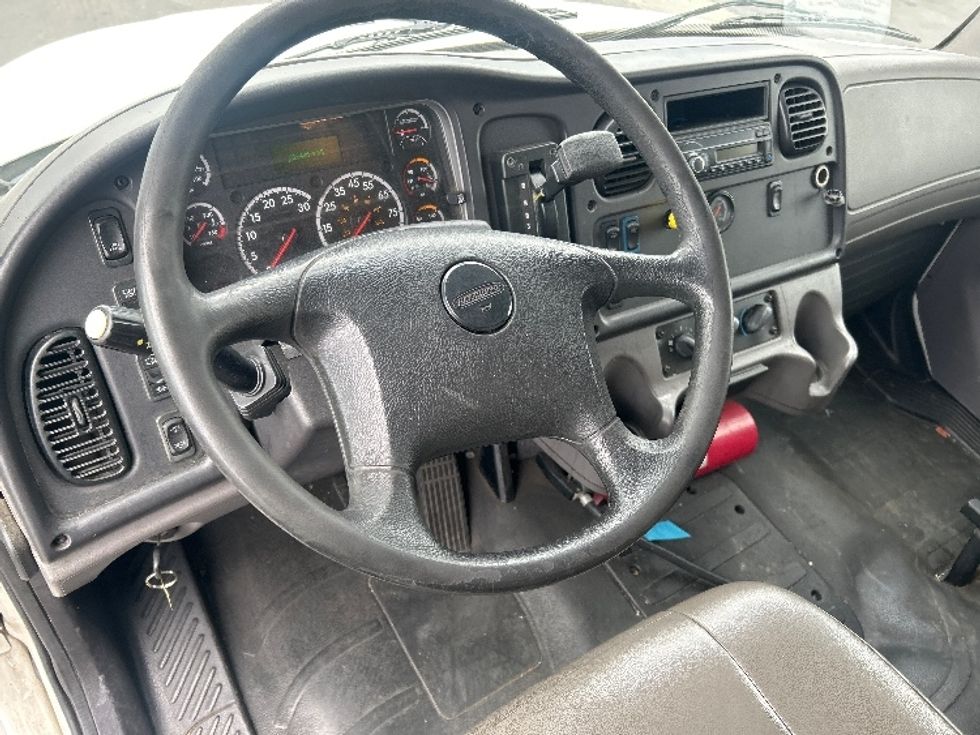Medium Duty Box Truck-Light and Medium Duty Trucks-Freightliner-2016-M2-Torrance-CA-226,377\n\t\tmiles-$ 38,750 - Image 16