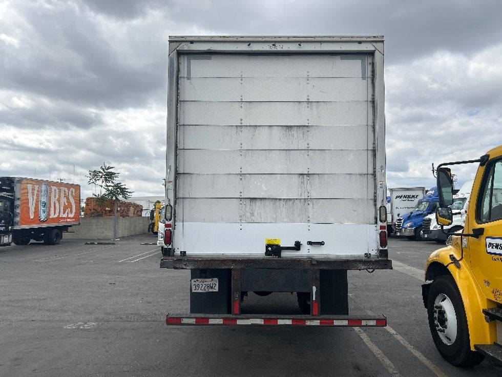 Medium Duty Box Truck-Light and Medium Duty Trucks-Freightliner-2016-M2-Torrance-CA-226,377\n\t\tmiles-$ 38,750 - Image 7