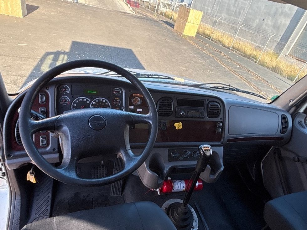 Medium Duty Box Truck-Light and Medium Duty Trucks-Freightliner-2016-M2-Torrance-CA-264,389\n\t\tmiles-$ 33,500 - Image 18