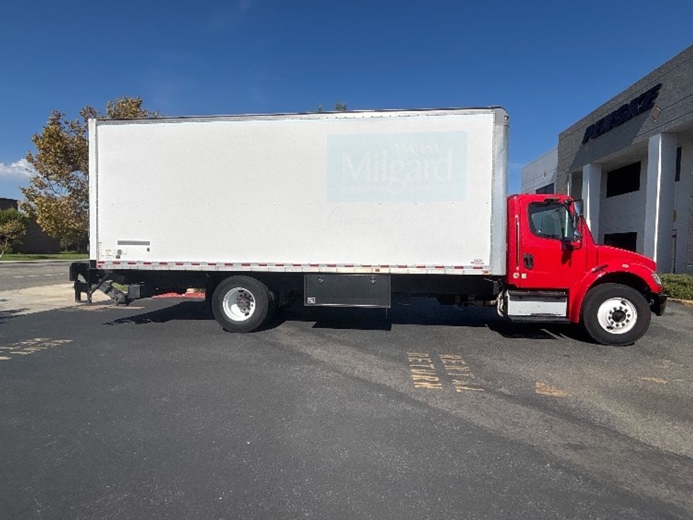 Medium Duty Box Truck-Light and Medium Duty Trucks-Freightliner-2016-M2-Torrance-CA-357,897\n\t\tmiles-$ 24,500 - Image 15