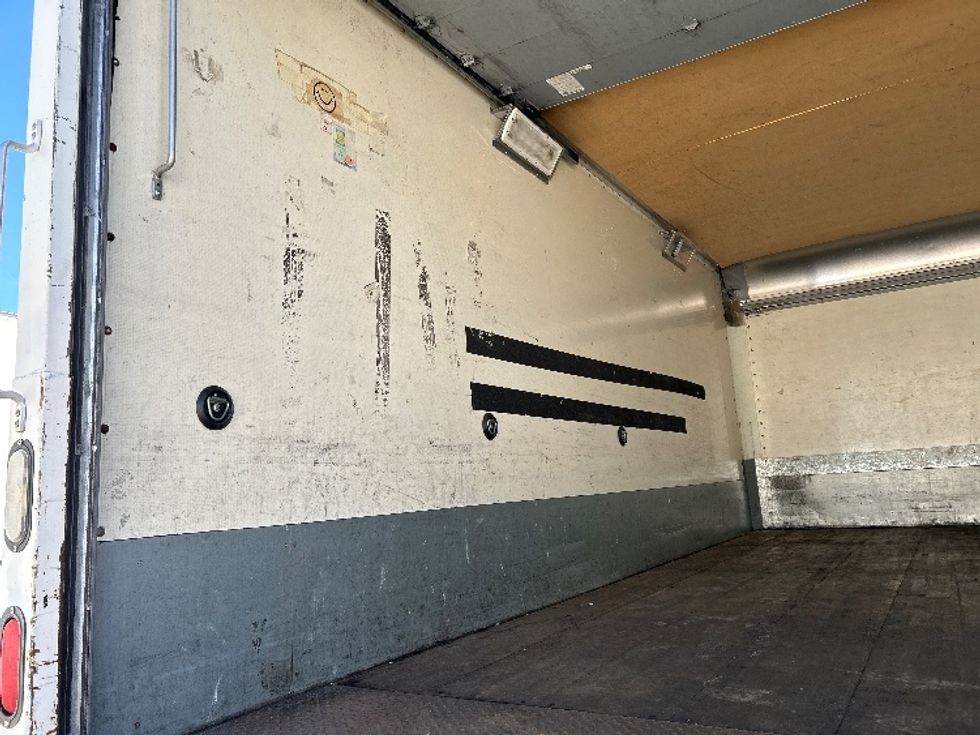 Medium Duty Box Truck-Light and Medium Duty Trucks-Freightliner-2016-M2-West Sacramento-CA-159,347\n\t\tmiles-$ 37,750 - Image 10