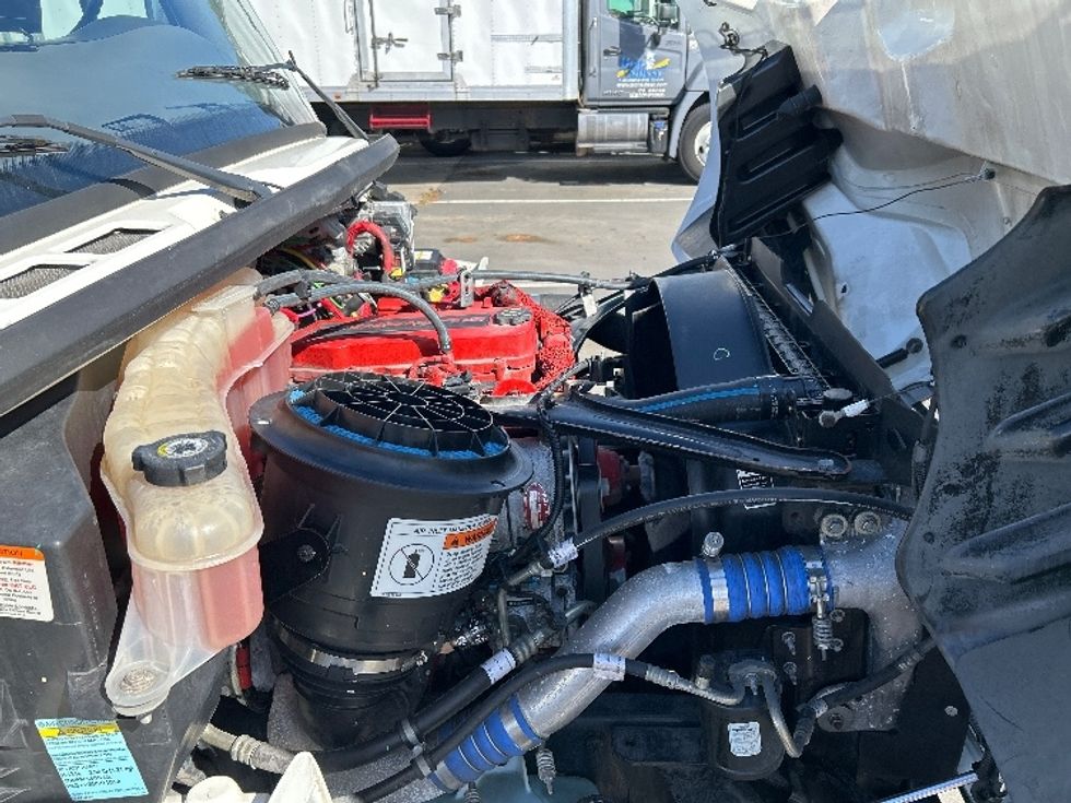 Medium Duty Box Truck-Light and Medium Duty Trucks-Freightliner-2016-M2-West Sacramento-CA-159,347\n\t\tmiles-$ 37,750 - Image 22