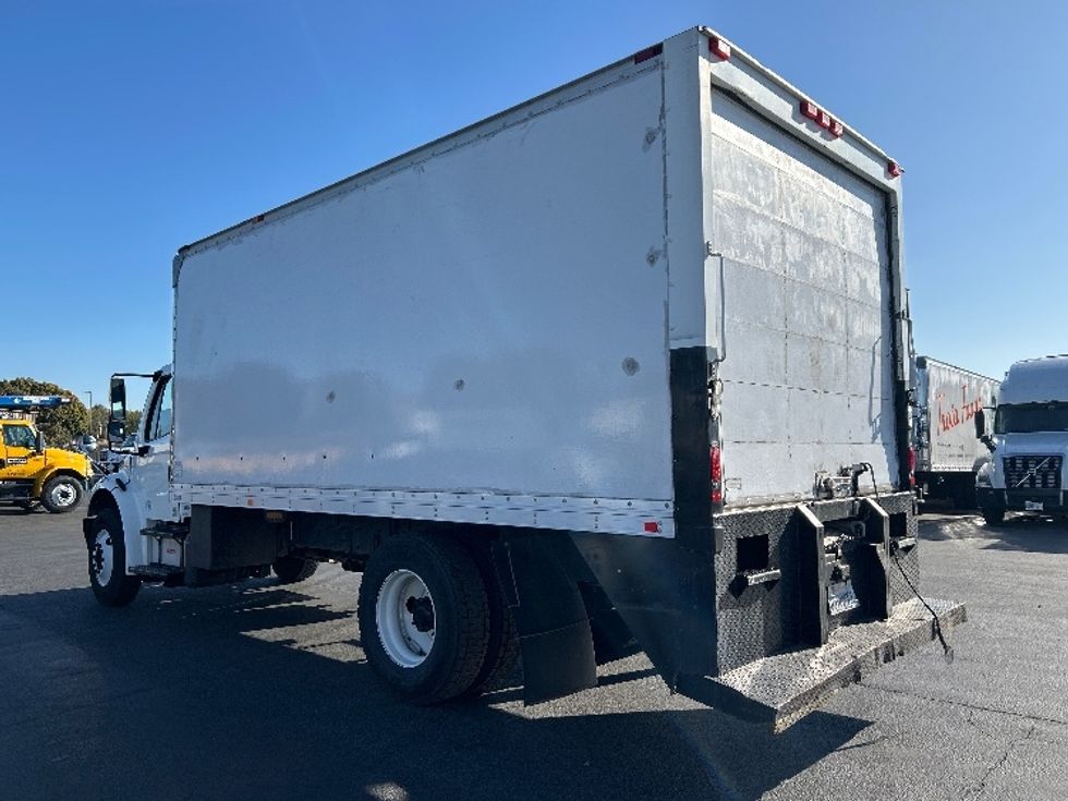 Medium Duty Box Truck-Light and Medium Duty Trucks-Freightliner-2016-M2-West Sacramento-CA-184,614\n\t\tmiles-$ 31,250 - Image 6
