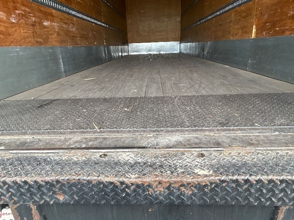 Medium Duty Box Truck-Light and Medium Duty Trucks-Freightliner-2016-M2-West Sacramento-CA-193,061\n\t\tmiles-$ 41,500 - Image 10