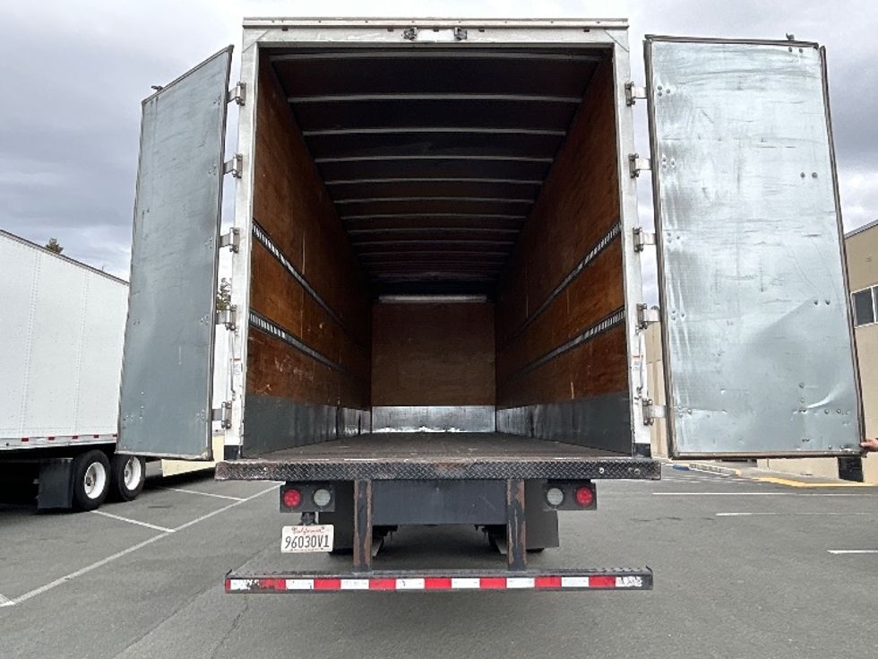 Medium Duty Box Truck-Light and Medium Duty Trucks-Freightliner-2016-M2-West Sacramento-CA-193,061\n\t\tmiles-$ 41,500 - Image 9