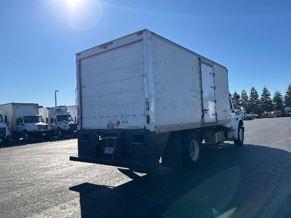 Medium Duty Box Truck-Light and Medium Duty Trucks-Freightliner-2016-M2-West Sacramento-CA-236,053\n\t\tmiles-$ 26,000 - Image 13