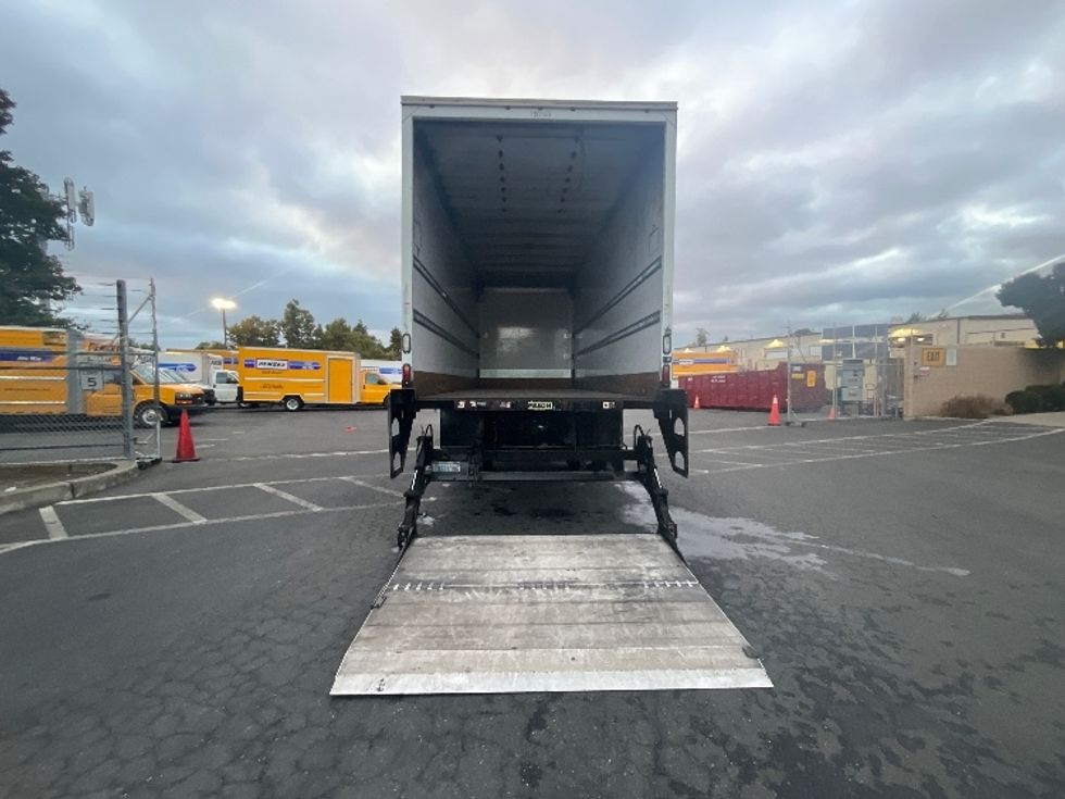 Medium Duty Box Truck-Light and Medium Duty Trucks-Freightliner-2016-M2-West Sacramento-CA-256,609\n\t\tmiles-$ 36,500 - Image 9