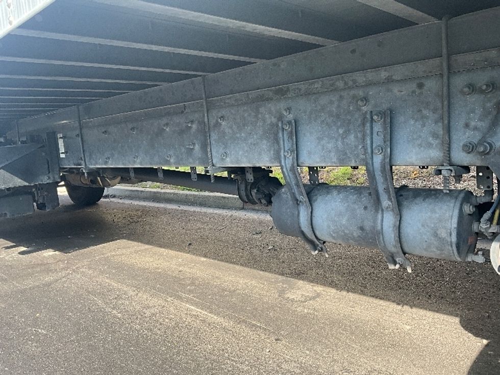 Medium Duty Box Truck-Light and Medium Duty Trucks-Freightliner-2016-M2-West Sacramento-CA-266,321\n\t\tmiles-$ 35,250 - Image 5