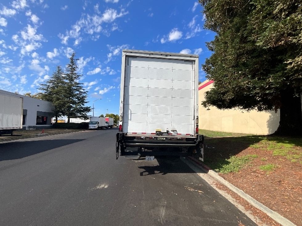 Medium Duty Box Truck-Light and Medium Duty Trucks-Freightliner-2016-M2-West Sacramento-CA-266,321\n\t\tmiles-$ 35,250 - Image 7