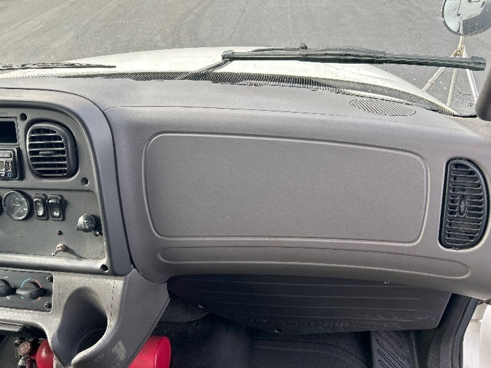 Medium Duty Box Truck-Light and Medium Duty Trucks-Freightliner-2016-M2-West Sacramento-CA-268,784\n\t\tmiles-$ 21,750 - Image 21