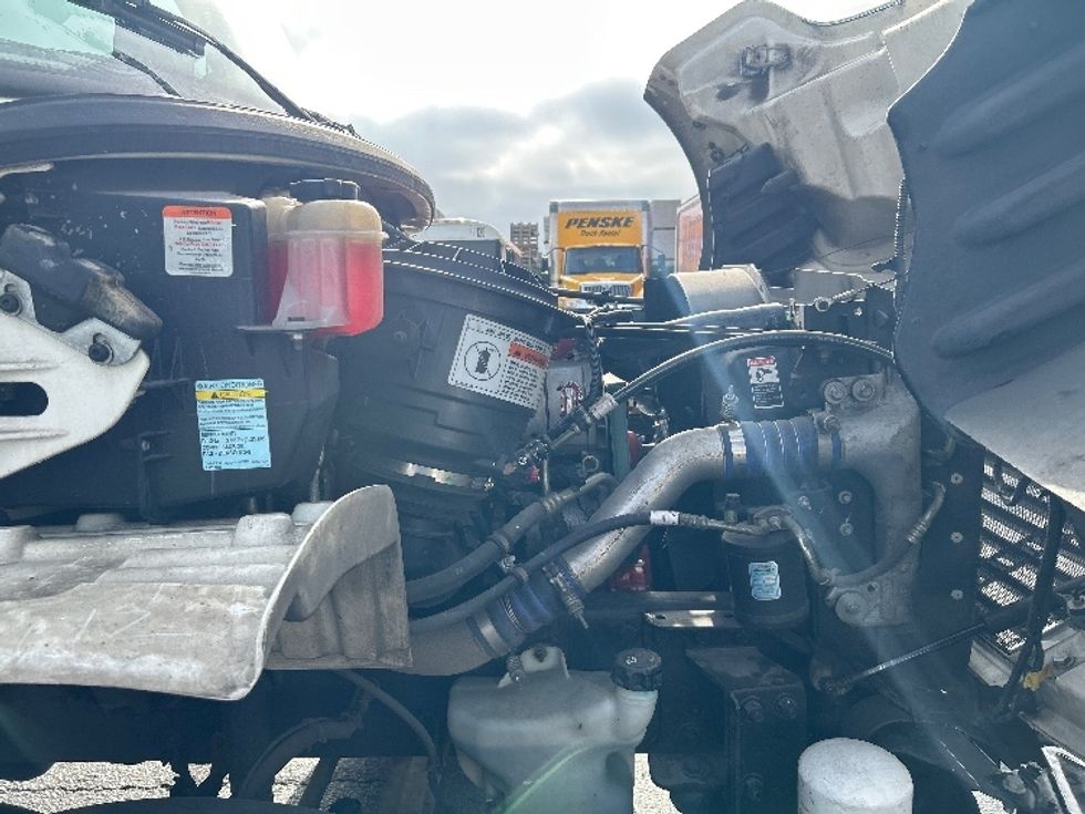 Medium Duty Box Truck-Light and Medium Duty Trucks-Freightliner-2016-M2-West Sacramento-CA-268,784\n\t\tmiles-$ 21,750 - Image 23