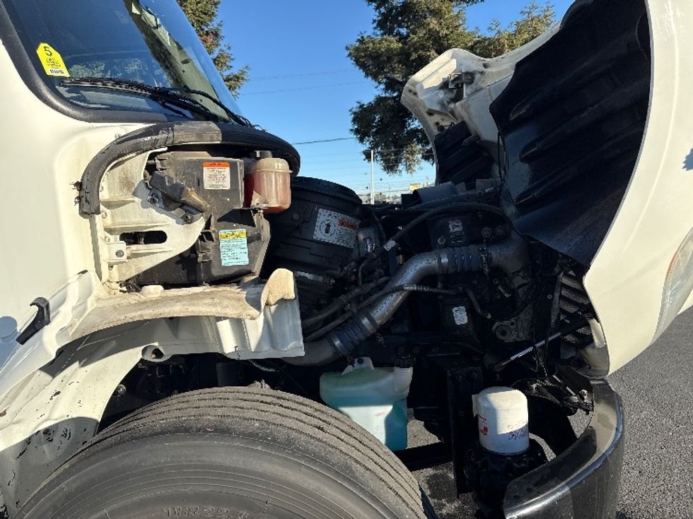 Medium Duty Box Truck-Light and Medium Duty Trucks-Freightliner-2016-M2-West Sacramento-CA-296,724\n\t\tmiles-$ 18,250 - Image 23