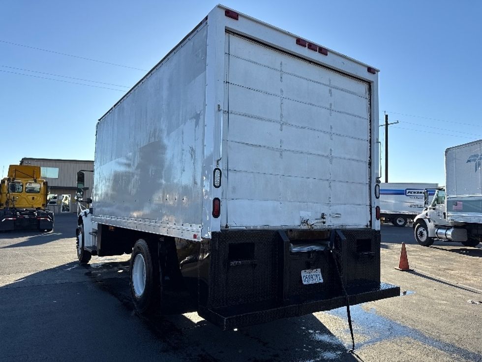 Medium Duty Box Truck-Light and Medium Duty Trucks-Freightliner-2016-M2-West Sacramento-CA-296,724\n\t\tmiles-$ 18,250 - Image 6