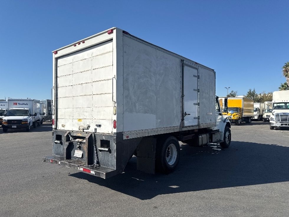 Medium Duty Box Truck-Light and Medium Duty Trucks-Freightliner-2016-M2-West Sacramento-CA-330,979\n\t\tmiles-$ 17,750 - Image 12
