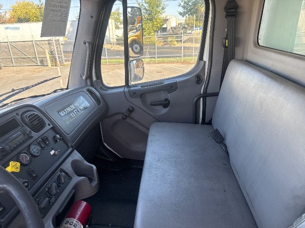 Medium Duty Box Truck-Light and Medium Duty Trucks-Freightliner-2016-M2-West Sacramento-CA-330,979\n\t\tmiles-$ 17,750 - Image 18