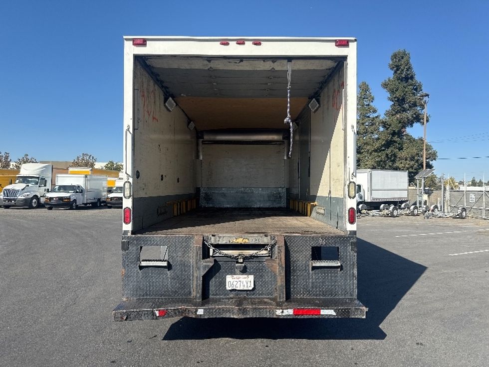 Medium Duty Box Truck-Light and Medium Duty Trucks-Freightliner-2016-M2-West Sacramento-CA-330,979\n\t\tmiles-$ 17,750 - Image 8