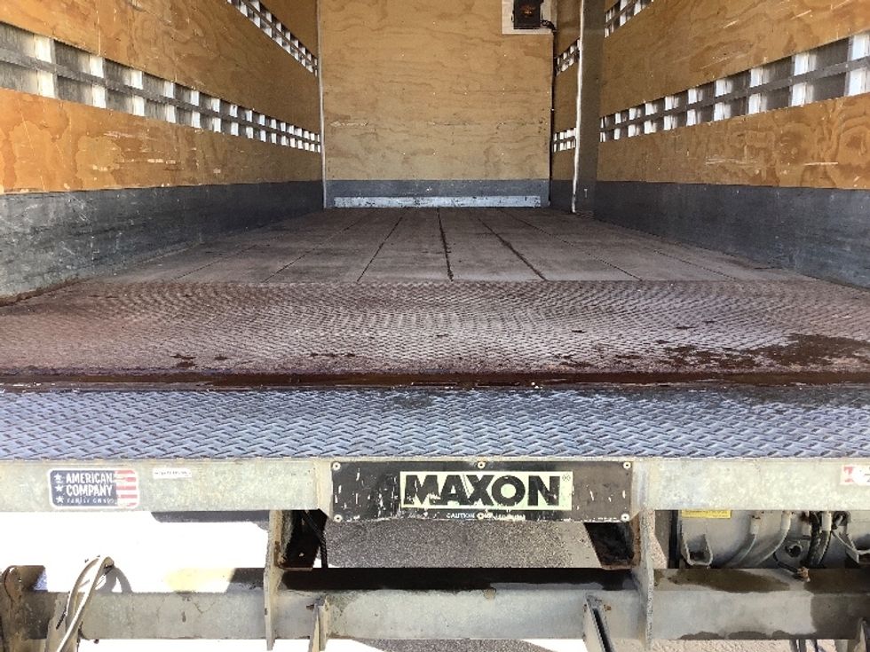 Medium Duty Box Truck-Light and Medium Duty Trucks-Freightliner-2016-M2-Winnipeg-MB-407,998\n\t\tkm-$ 45,500 - Image 10