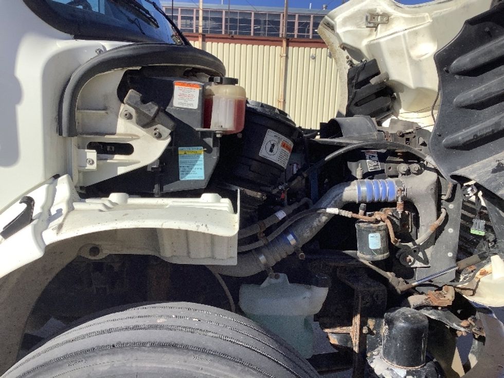 Medium Duty Box Truck-Light and Medium Duty Trucks-Freightliner-2016-M2-Winnipeg-MB-407,998\n\t\tkm-$ 45,500 - Image 22