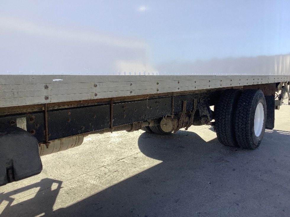 Medium Duty Box Truck-Light and Medium Duty Trucks-Freightliner-2016-M2-Winnipeg-MB-407,998\n\t\tkm-$ 45,500 - Image 5