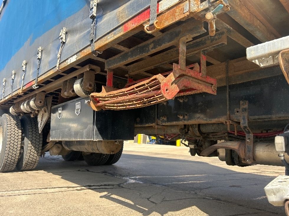 Medium Duty Box Truck-Light and Medium Duty Trucks-Freightliner-2017-114SD-Jessup-PA-344,947\n\t\tmiles-$ 77,500 - Image 13