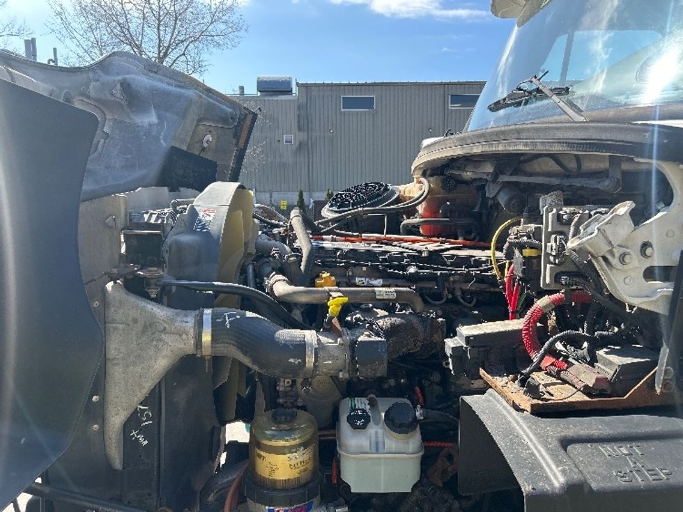 Medium Duty Box Truck-Light and Medium Duty Trucks-Freightliner-2017-114SD-Jessup-PA-344,947\n\t\tmiles-$ 77,500 - Image 23