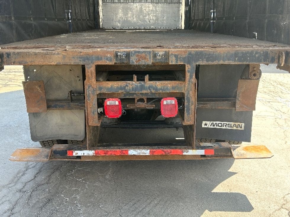 Medium Duty Box Truck-Light and Medium Duty Trucks-Freightliner-2017-114SD-Jessup-PA-344,947\n\t\tmiles-$ 77,500 - Image 9