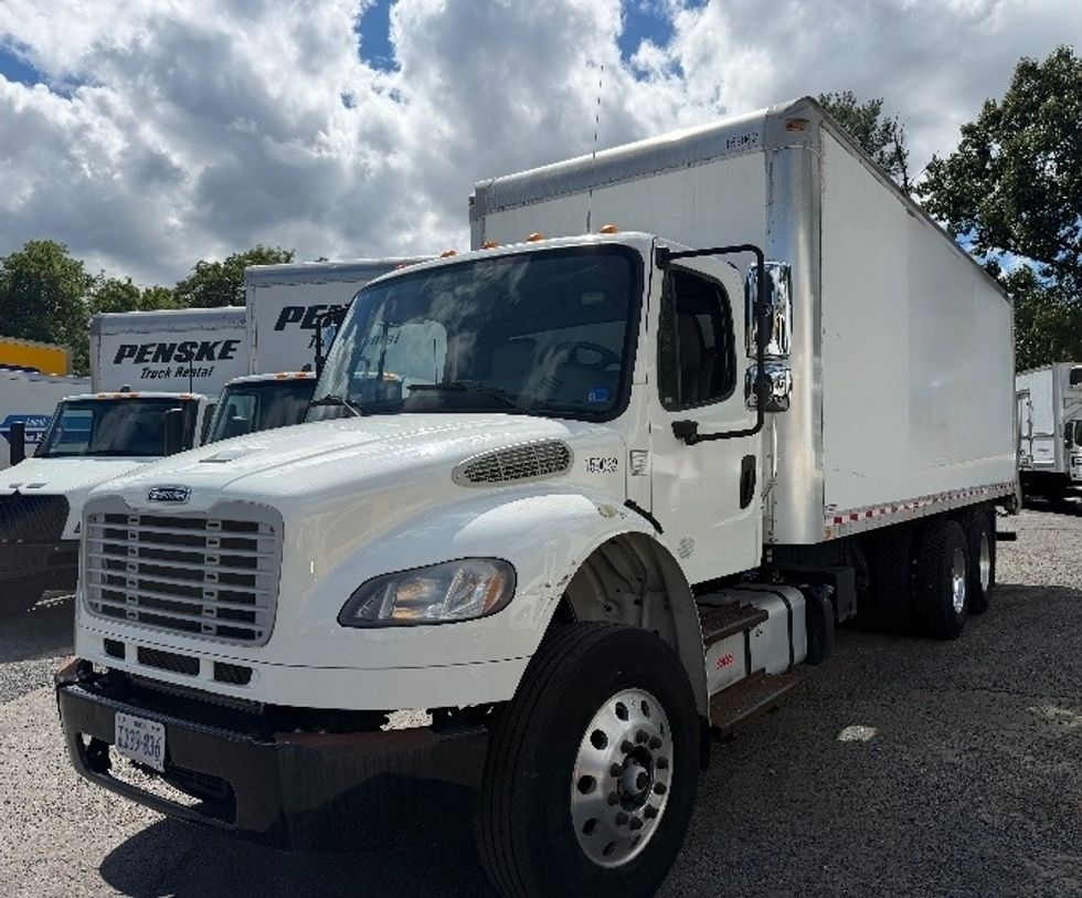 Medium Duty Box Truck-Light and Medium Duty Trucks-Freightliner-2017-M2-Alexandria-VA-95,220\n\t\tmiles-$ 52,750 - Image 3