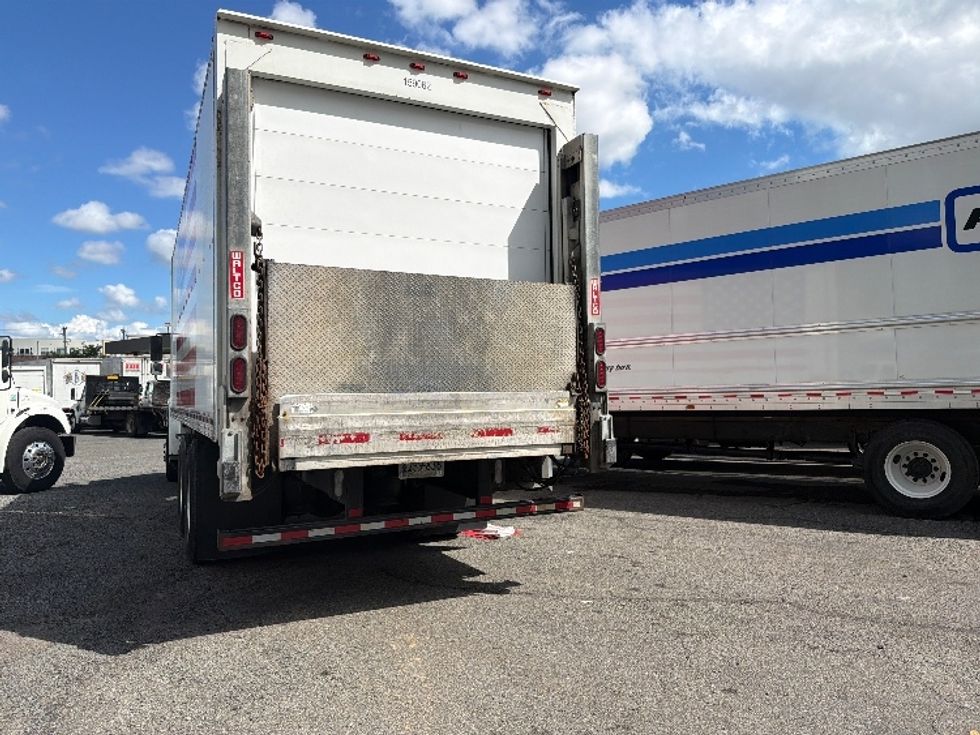 Medium Duty Box Truck-Light and Medium Duty Trucks-Freightliner-2017-M2-Alexandria-VA-95,220\n\t\tmiles-$ 52,750 - Image 6