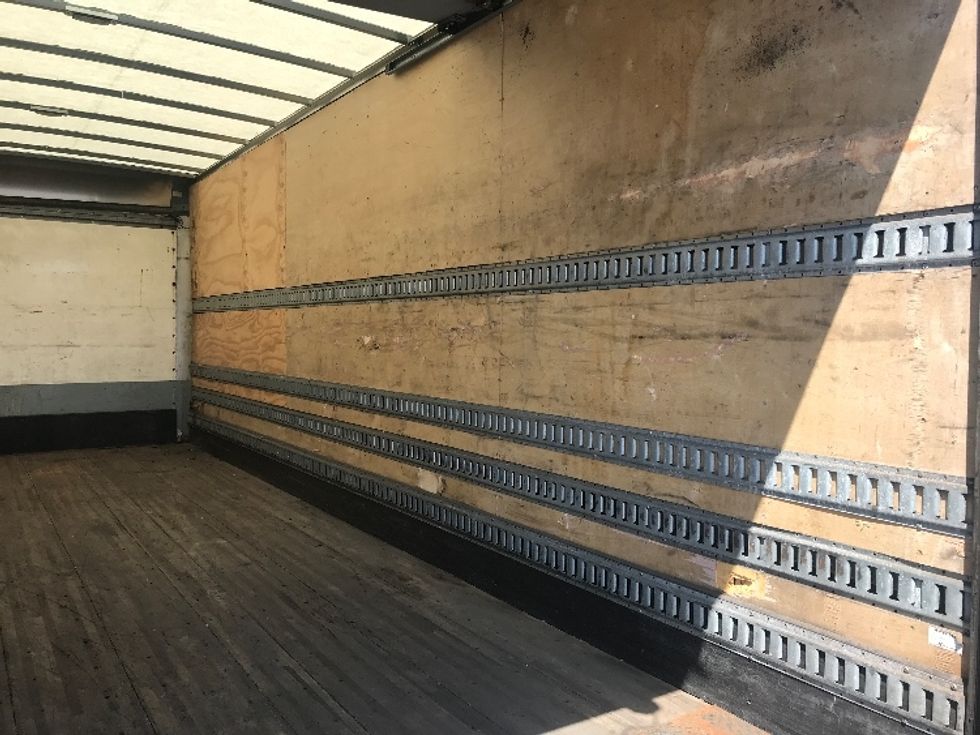 Medium Duty Box Truck-Light and Medium Duty Trucks-Freightliner-2017-M2-Bensalem-PA-390,652\n\t\tmiles-$ 19,250 - Image 12
