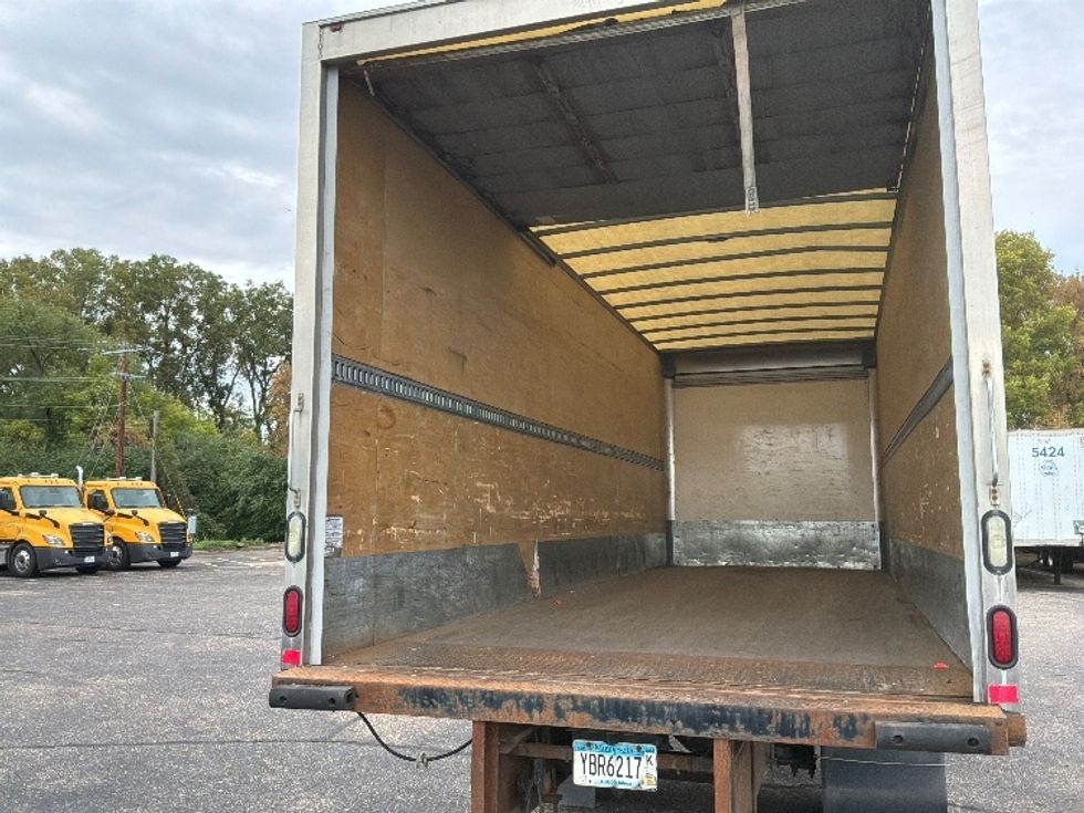 Medium Duty Box Truck-Light and Medium Duty Trucks-Freightliner-2017-M2-Brooklyn Park-MN-268,728\n\t\tmiles-$ 25,750 - Image 10
