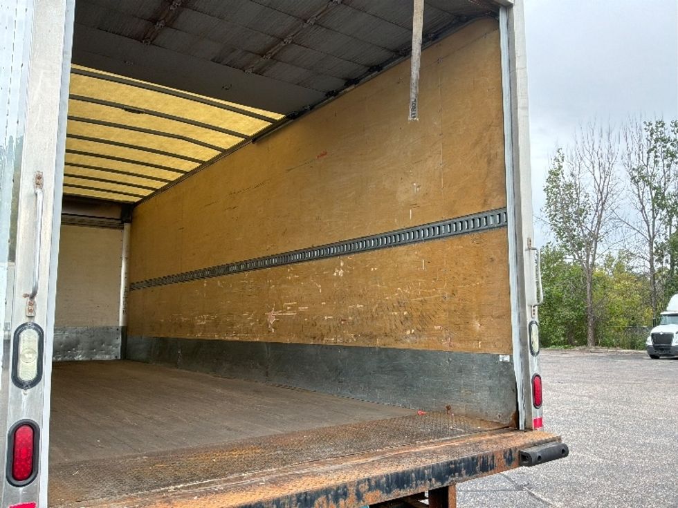 Medium Duty Box Truck-Light and Medium Duty Trucks-Freightliner-2017-M2-Brooklyn Park-MN-268,728\n\t\tmiles-$ 25,750 - Image 11