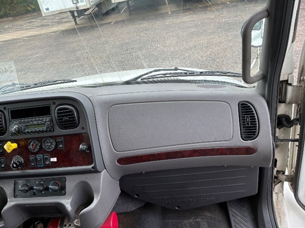 Medium Duty Box Truck-Light and Medium Duty Trucks-Freightliner-2017-M2-Brooklyn Park-MN-268,728\n\t\tmiles-$ 25,750 - Image 20