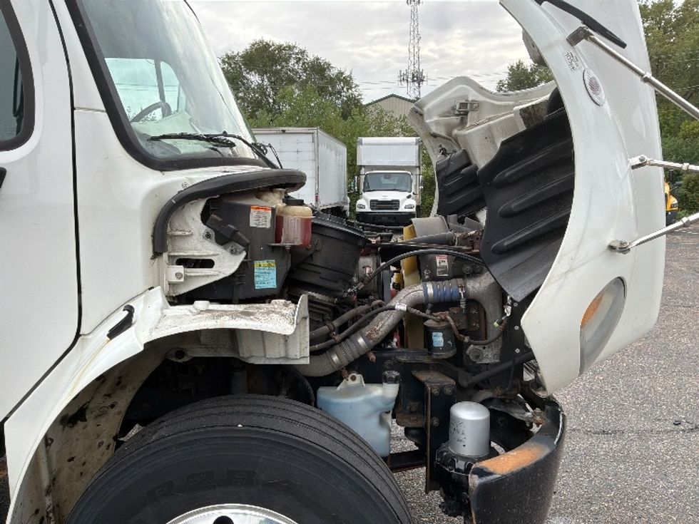 Medium Duty Box Truck-Light and Medium Duty Trucks-Freightliner-2017-M2-Brooklyn Park-MN-268,728\n\t\tmiles-$ 25,750 - Image 22