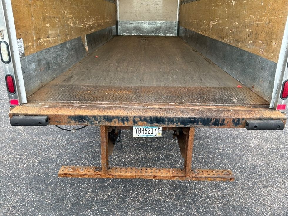 Medium Duty Box Truck-Light and Medium Duty Trucks-Freightliner-2017-M2-Brooklyn Park-MN-268,728\n\t\tmiles-$ 25,750 - Image 9