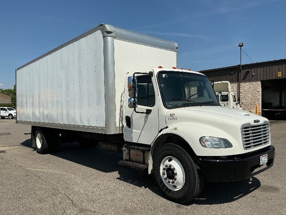 Medium Duty Box Truck-Light and Medium Duty Trucks-Freightliner-2017-M2-Cincinnati-OH-122,554\n\t\tmiles-$ 46,750 - Image 1