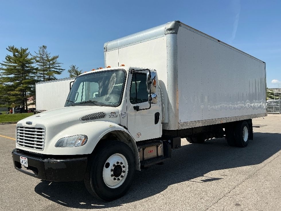Medium Duty Box Truck-Light and Medium Duty Trucks-Freightliner-2017-M2-Cincinnati-OH-122,554\n\t\tmiles-$ 46,750 - Image 3