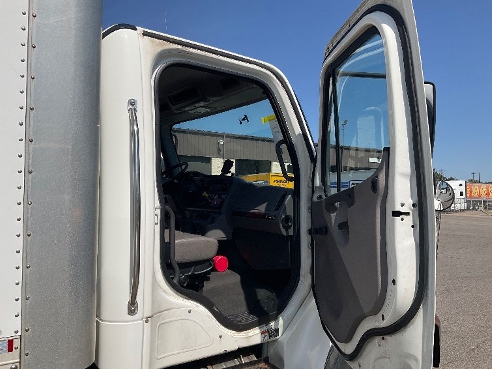 Medium Duty Box Truck-Light and Medium Duty Trucks-Freightliner-2017-M2-Cincinnati-OH-248,594\n\t\tmiles-$ 33,000 - Image 20