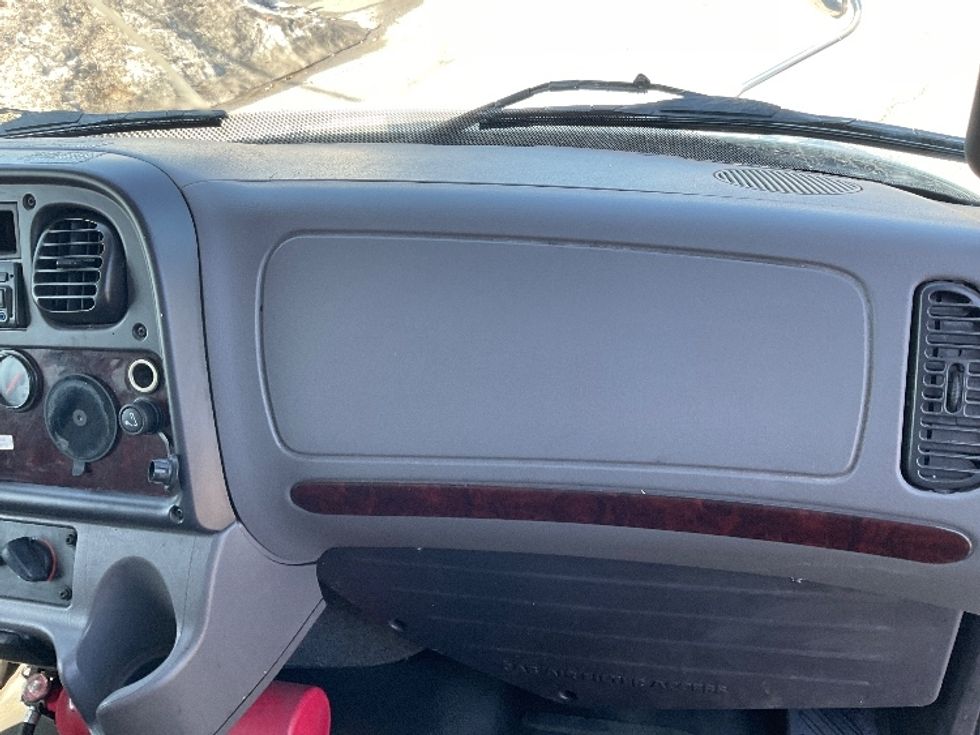 Medium Duty Box Truck-Light and Medium Duty Trucks-Freightliner-2017-M2-Coxsackie-NY-166,653\n\t\tmiles-$ 46,500 - Image 21