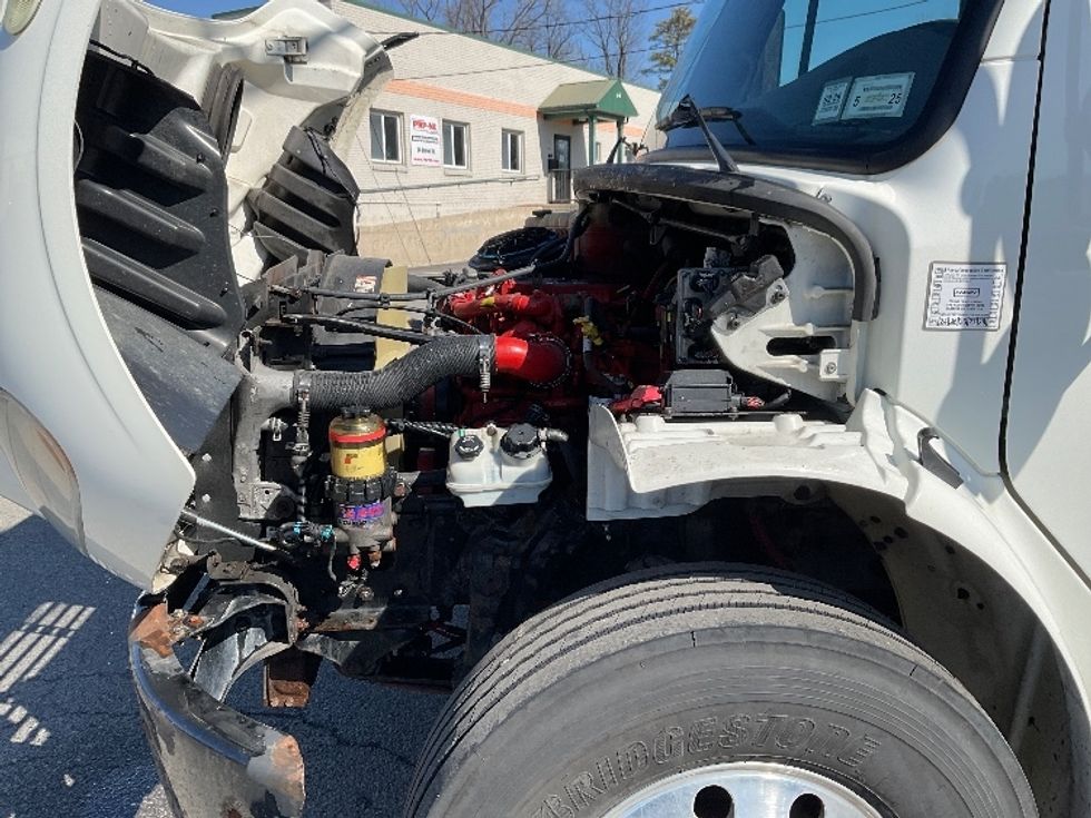 Medium Duty Box Truck-Light and Medium Duty Trucks-Freightliner-2017-M2-Coxsackie-NY-166,653\n\t\tmiles-$ 46,500 - Image 24