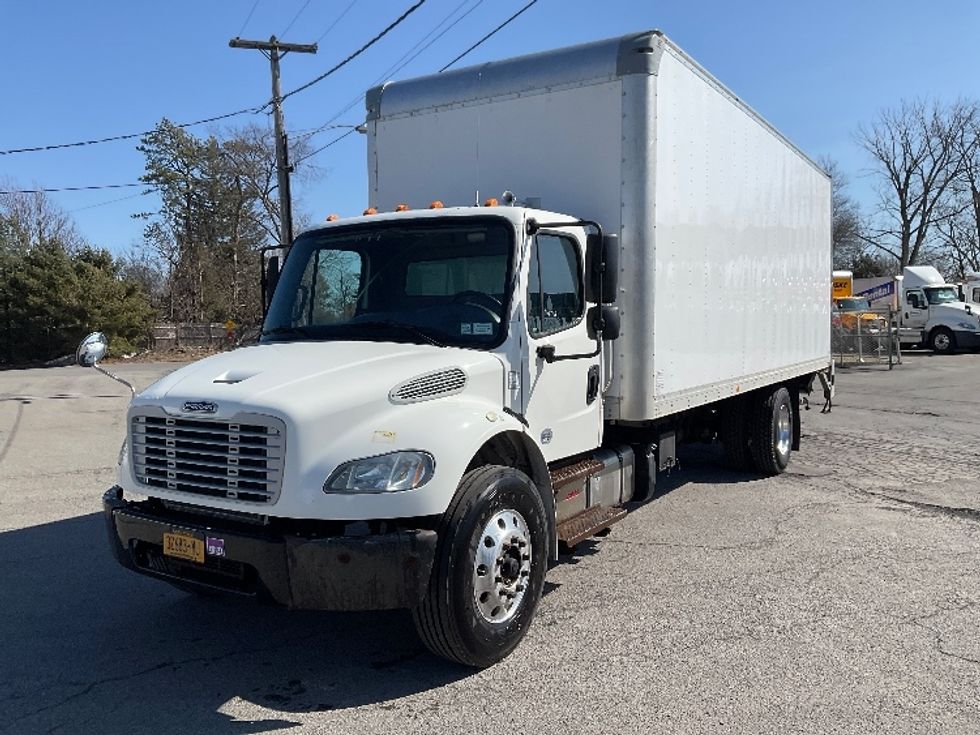 Medium Duty Box Truck-Light and Medium Duty Trucks-Freightliner-2017-M2-Coxsackie-NY-166,653\n\t\tmiles-$ 46,500 - Image 3