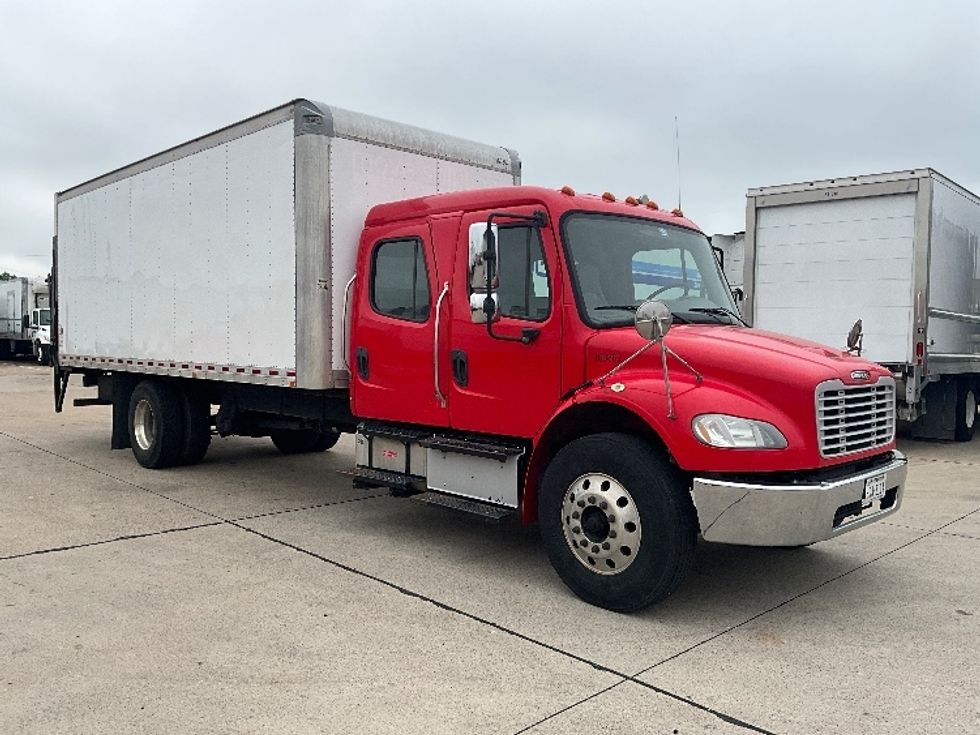 Medium Duty Box Truck-Light and Medium Duty Trucks-Freightliner-2017-M2-Dallas-TX-109,751\n\t\tmiles-$ 53,750 - Image 1