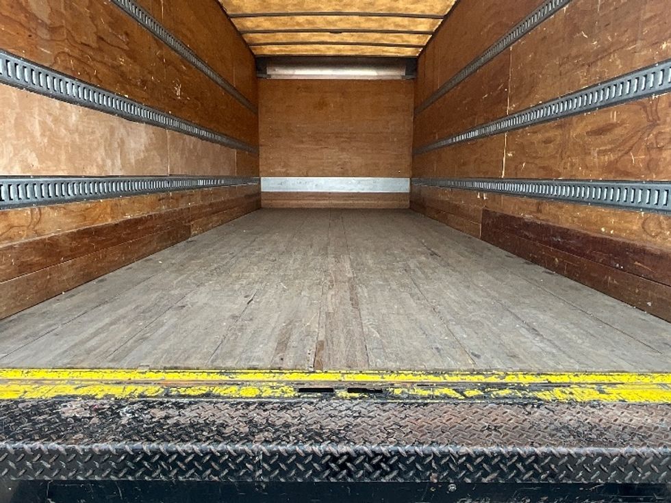 Medium Duty Box Truck-Light and Medium Duty Trucks-Freightliner-2017-M2-Dallas-TX-109,751\n\t\tmiles-$ 53,750 - Image 10