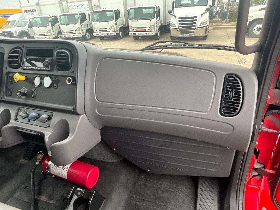 Medium Duty Box Truck-Light and Medium Duty Trucks-Freightliner-2017-M2-Dallas-TX-109,751\n\t\tmiles-$ 53,750 - Image 21