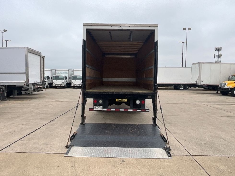 Medium Duty Box Truck-Light and Medium Duty Trucks-Freightliner-2017-M2-Dallas-TX-109,751\n\t\tmiles-$ 53,750 - Image 9