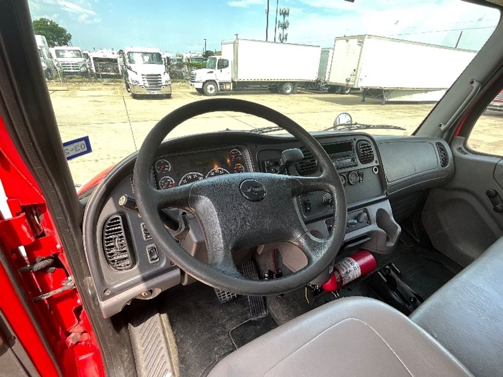 Medium Duty Box Truck-Light and Medium Duty Trucks-Freightliner-2017-M2-Dallas-TX-127,069\n\t\tmiles-$ 53,000 - Image 15