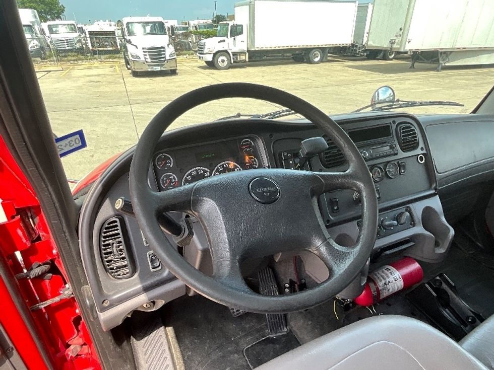 Medium Duty Box Truck-Light and Medium Duty Trucks-Freightliner-2017-M2-Dallas-TX-127,069\n\t\tmiles-$ 53,000 - Image 18