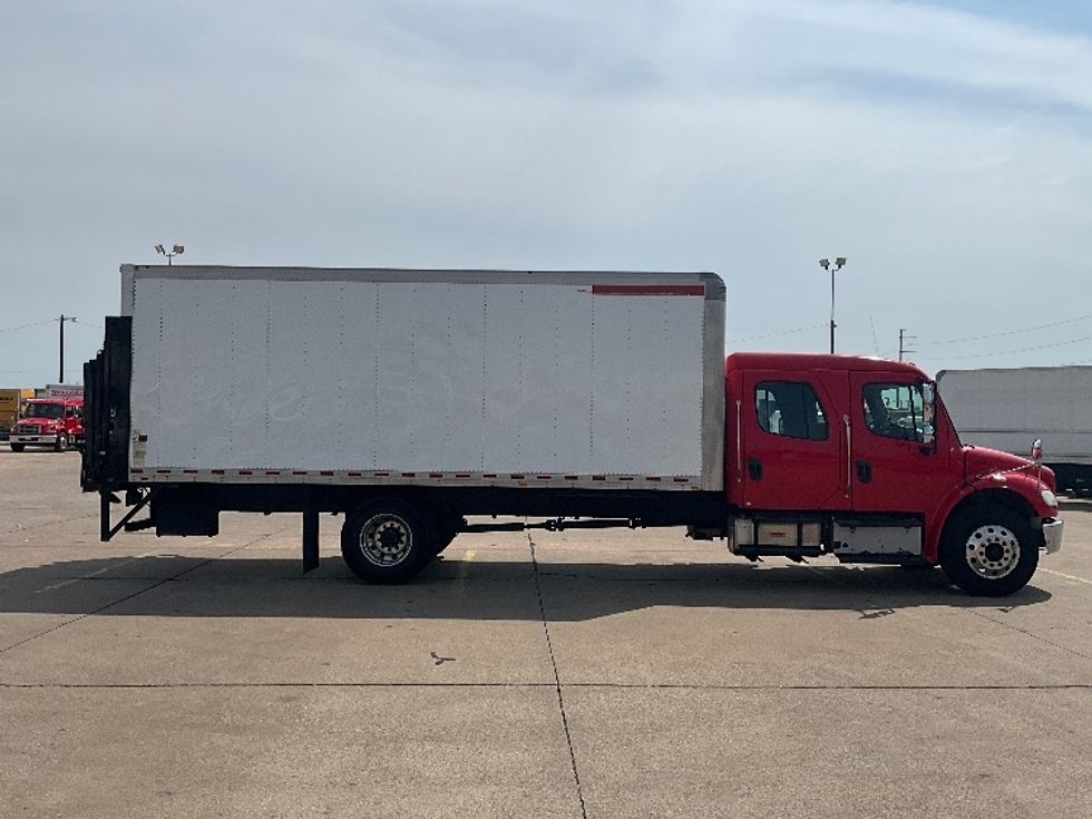 Medium Duty Box Truck-Light and Medium Duty Trucks-Freightliner-2017-M2-Dallas-TX-146,853\n\t\tmiles-$ 49,750 - Image 15