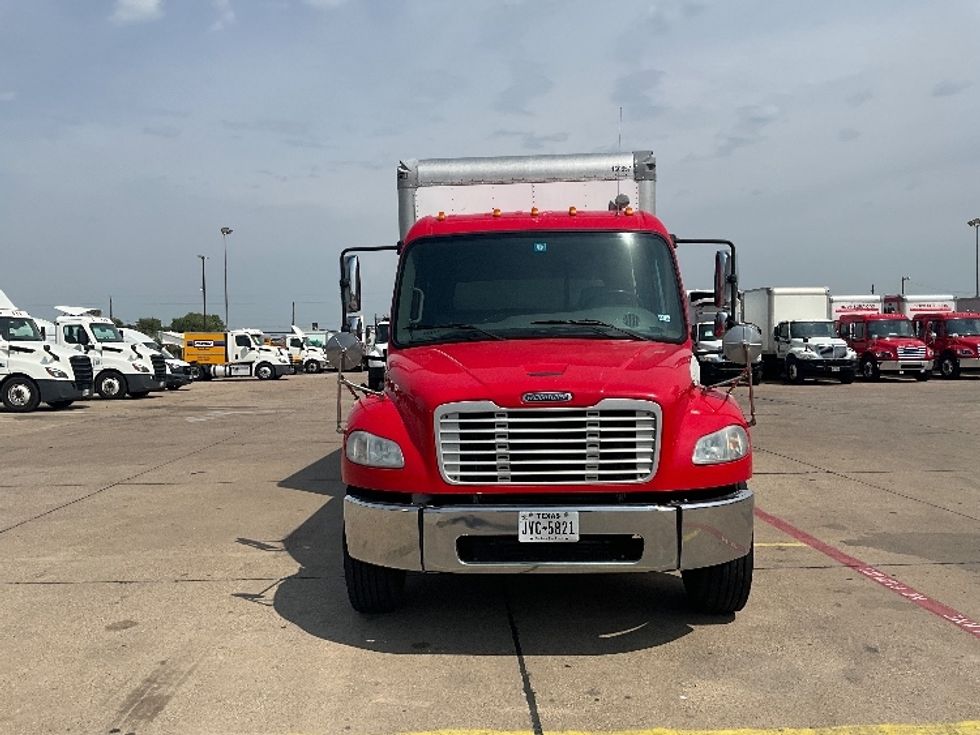 Medium Duty Box Truck-Light and Medium Duty Trucks-Freightliner-2017-M2-Dallas-TX-146,853\n\t\tmiles-$ 49,750 - Image 2